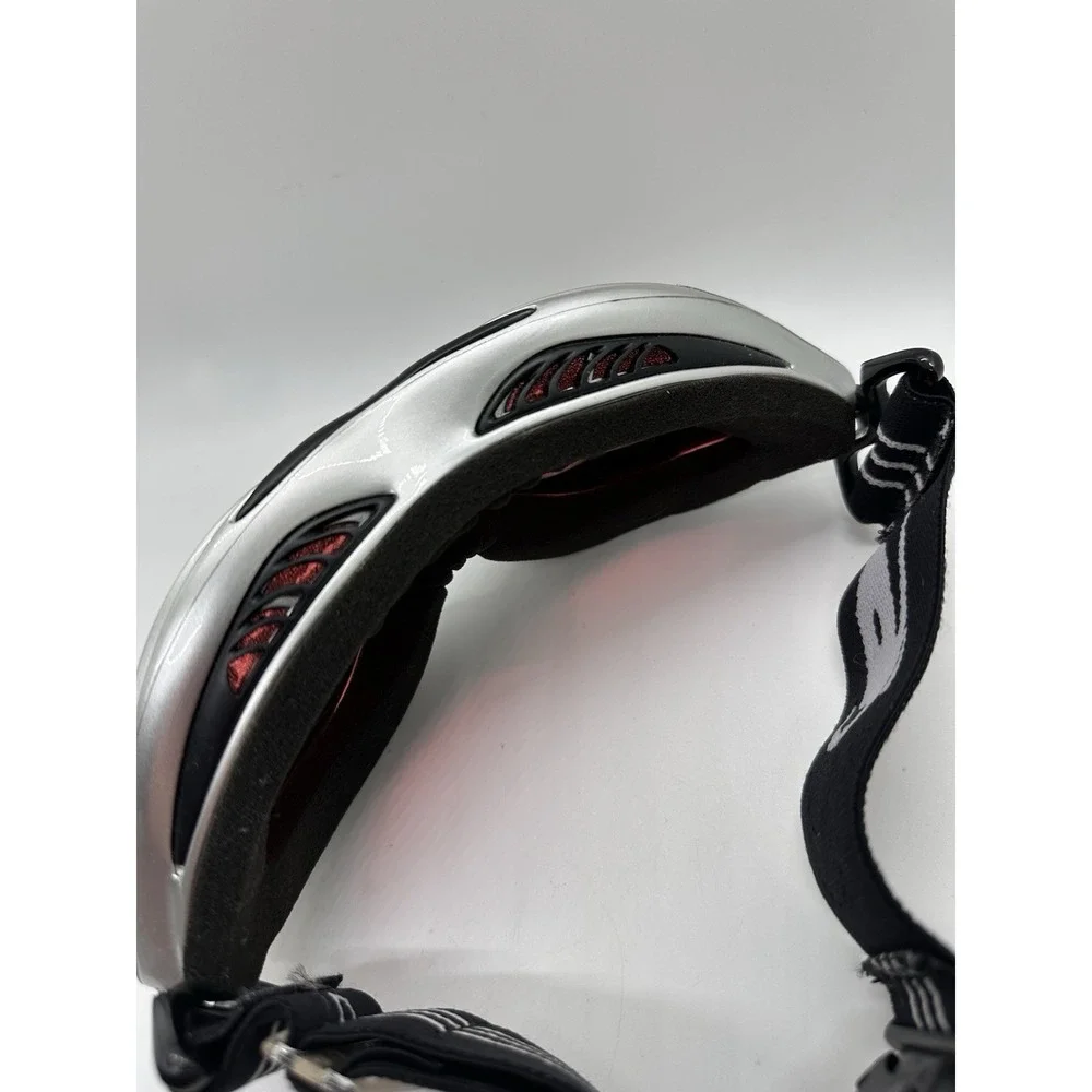 Bolle Ski Snowboard Goggles Silver Black‎ Strap AS IS Lens Damage